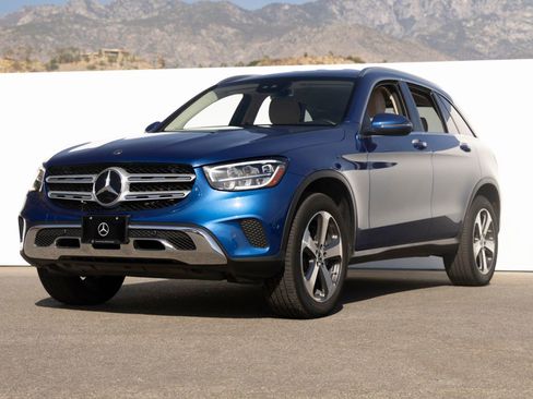 Used 2022 Mercedes-Benz GLC 300 image 1