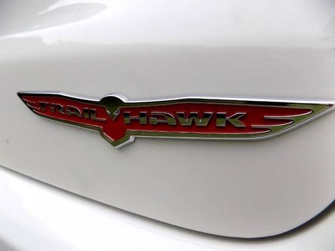 Used 2020 Jeep Compass Trailhawk image 12