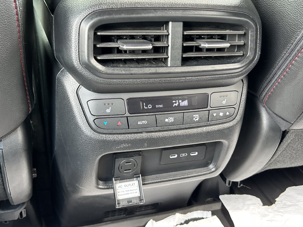 Used 2024 Honda Passport Black Edition image 19