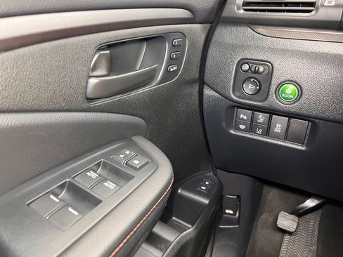 Used 2023 Honda Passport TrailSport image 14