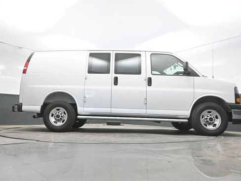 Used 2025 GMC Savana 2500 w/ Driver Convenience Package RWD image 47