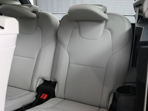 Used 2024 Volvo XC90 B6 Plus w/ Protection Package image 13