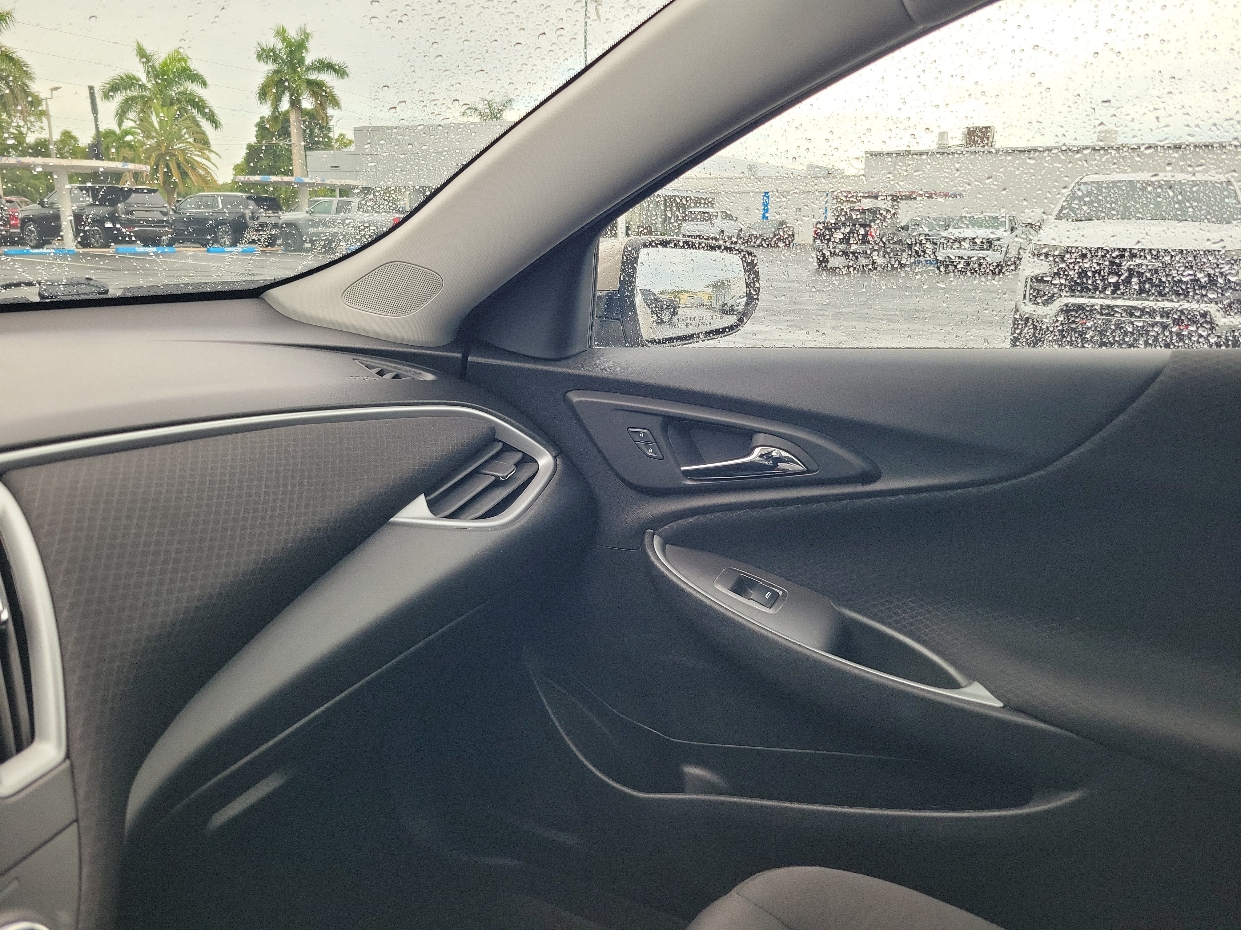 Used 2024 Chevrolet Malibu LT FWD image 28