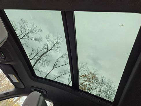 Used 2022 Audi Q5 2.0T Premium Plus image 19