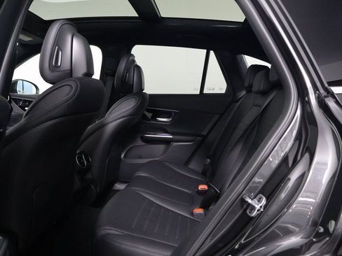 New 2026 Mercedes-Benz GLC 300 image 6
