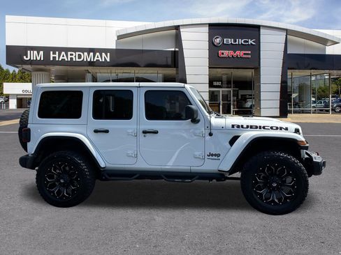 Used 2022 Jeep Wrangler Unlimited Rubicon w/ Steel Bumper Group AWD/4WD image 8