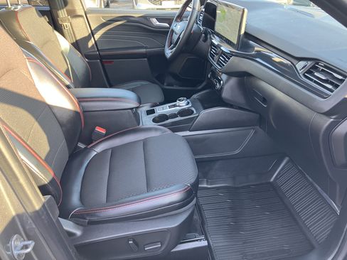 Used 2023 Ford Escape ST-Line Select w/ Tech Pack #2 image 15