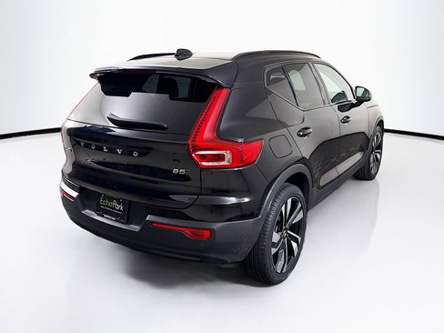 Used 2023 Volvo XC40 B5 Plus w/ Protection Package Premier AWD/4WD image 9
