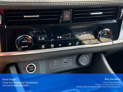 Certified 2023 Nissan Rogue SV FWD image 34