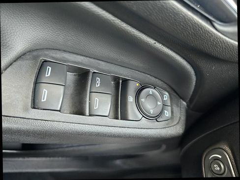 Used 2020 Chevrolet Equinox LT AWD/4WD image 19