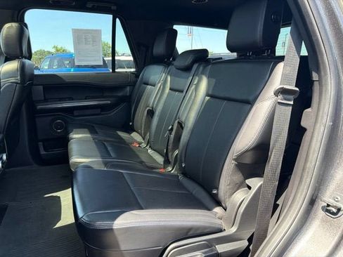 Used 2019 Ford Expedition XLT AWD/4WD image 19