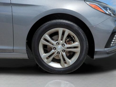 Used 2019 Hyundai Sonata SEL image 18