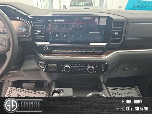 New 2026 GMC Sierra 1500 Elevation w/ Elevation Premium Package AWD/4WD image 17
