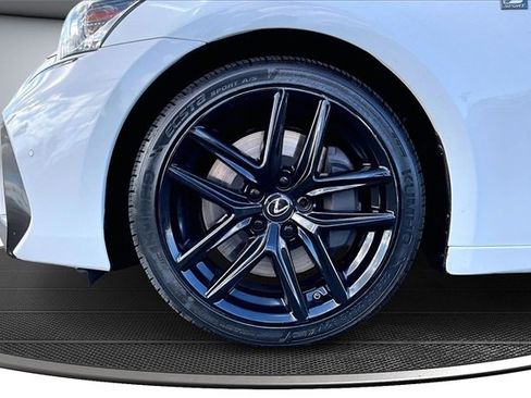 Used 2020 Lexus IS 300 F Sport image 33
