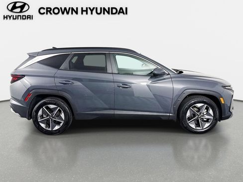 Certified 2025 Hyundai Tucson SEL FWD image 4