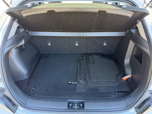 Used 2023 Hyundai Kona SE w/ Cargo Package FWD image 17