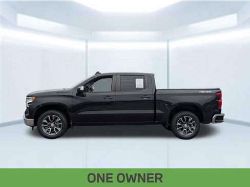 Used 2023 Chevrolet Silverado 1500 LT AWD/4WD image 2