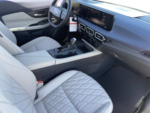 New 2026 Nissan Sentra SL w/ Floor Mat Package FWD image 13