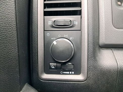 Used 2016 RAM 3500 Tradesman w/ Protection Group image 24