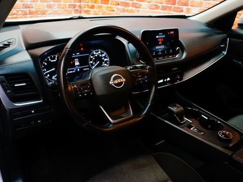 Certified 2023 Nissan Rogue SV AWD/4WD image 12