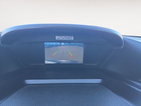 Used 2017 Ford C-MAX Energi SE w/ Equipment Group 402A image 23