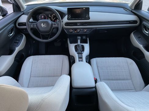 Used 2025 Honda HR-V LX image 20