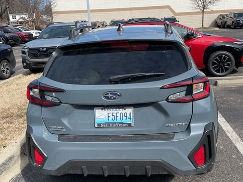 Used 2024 Subaru Crosstrek 2.0i Premium image 9