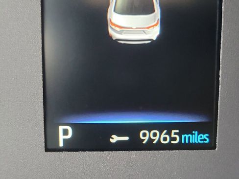 Used 2025 Toyota Corolla LE image 26