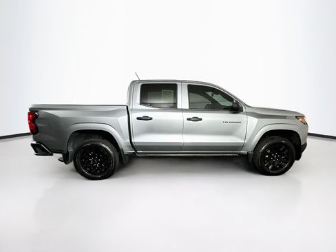 Used 2025 Chevrolet Colorado W/T w/ WT Custom Package RWD image 10