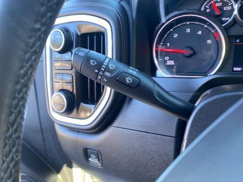 Used 2022 Chevrolet Silverado 3500 LTZ image 13