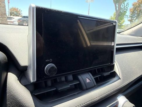 Certified 2025 Toyota RAV4 XLE w/ Convenience Package AWD/4WD image 27