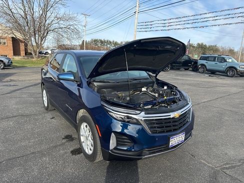 Used 2022 Chevrolet Equinox LT image 33