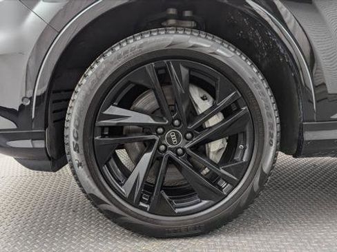 Used 2022 Audi Q7 3.0T Premium Plus w/ Premium Plus Package image 29