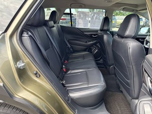 Used 2023 Subaru Outback Limited AWD/4WD image 10