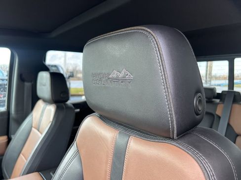 Used 2021 Chevrolet Silverado 1500 High Country w/ LPO, Dark Essentials Package image 17