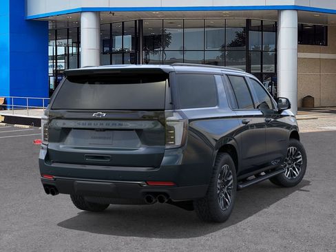 New 2026 Chevrolet Suburban Z71 image 4
