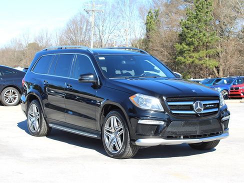 Used 2015 Mercedes-Benz GL 63 AMG 4MATIC image 9