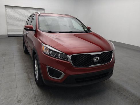 Used 2018 Kia Sorento FWD image 14