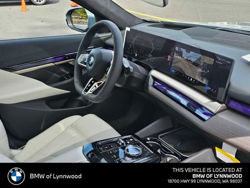 New 2026 BMW 540i xDrive w/ Executive Package AWD/4WD image 10
