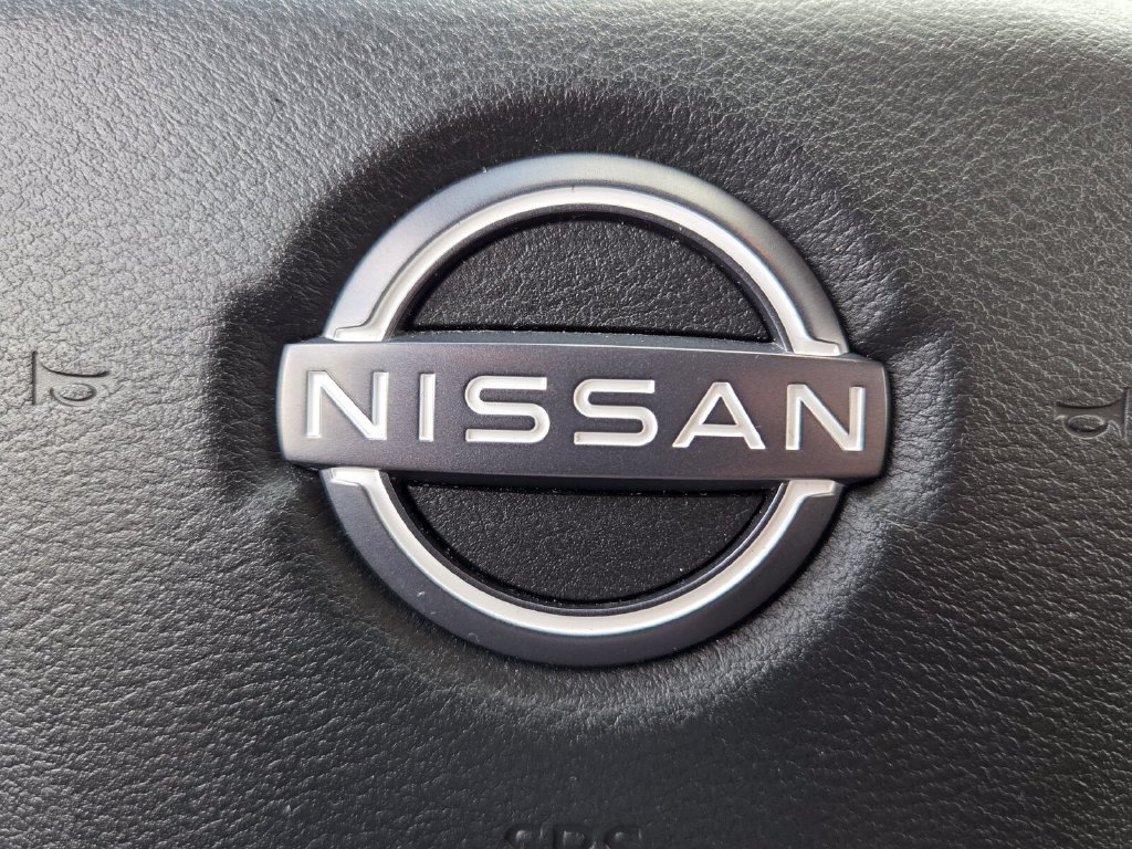 Used 2023 Nissan Frontier SV w/ Technology Package AWD/4WD image 30