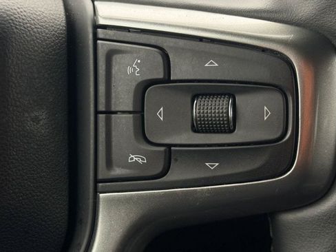 Used 2023 Chevrolet Suburban Premier AWD/4WD image 20