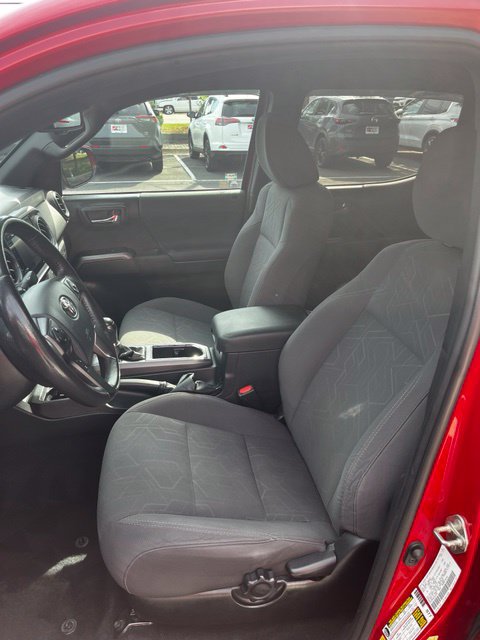 Used 2019 Toyota Tacoma TRD Sport AWD/4WD image 43