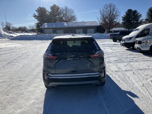 Used 2024 Ford Edge SEL w/ Convenience Package image 6