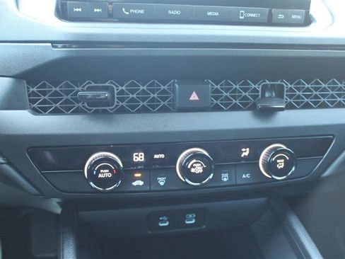 Used 2025 Honda Accord LX image 17