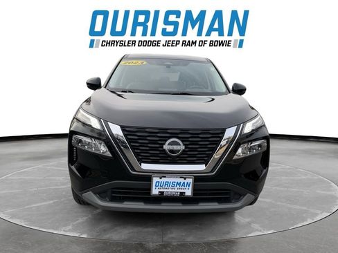 Used 2023 Nissan Rogue SV image 8