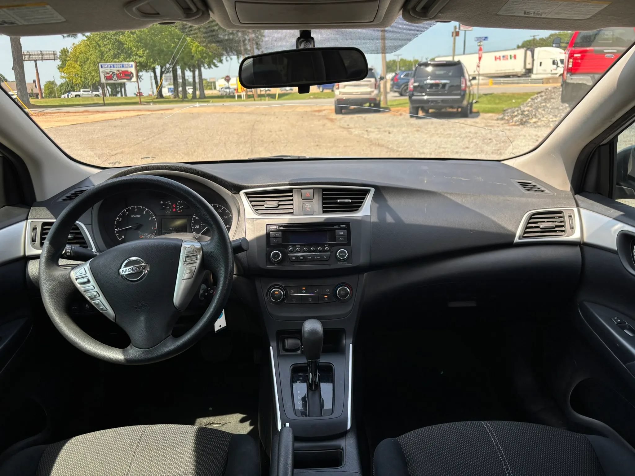 Used 2017 Nissan Sentra S FWD image 19