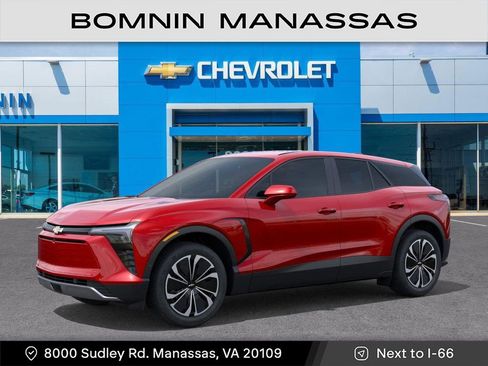 New 2025 Chevrolet Blazer EV LT image 2