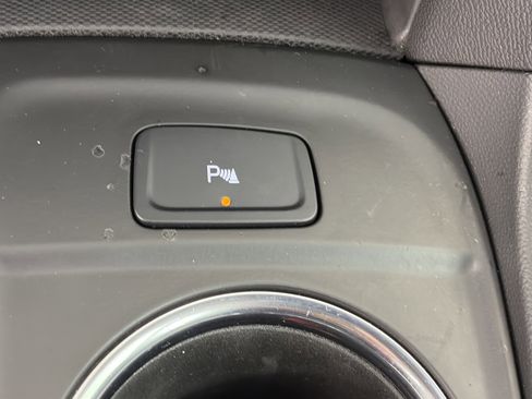 Certified 2023 Chevrolet Equinox LT image 27