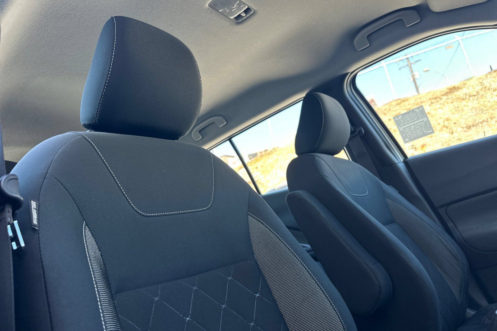 Used 2020 Nissan Kicks S FWD image 17