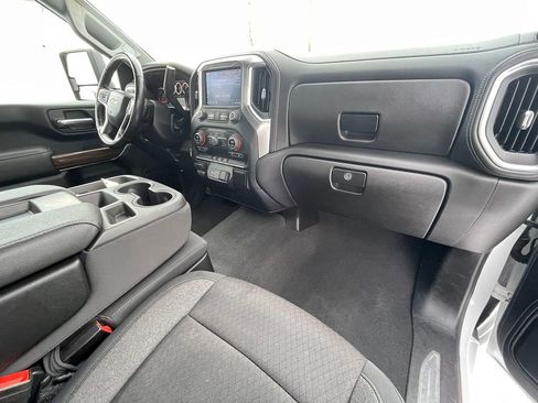 Used 2022 Chevrolet Silverado 2500 LT image 22